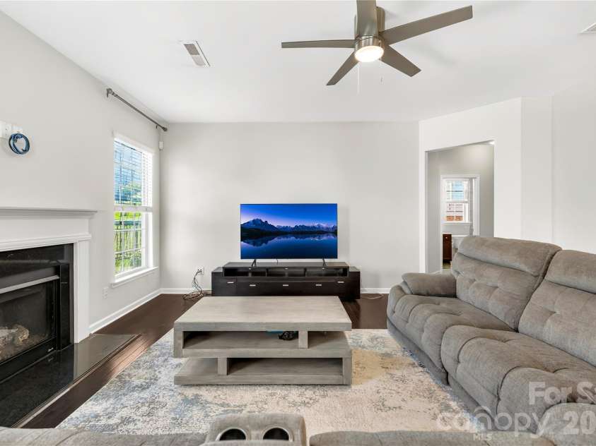 10677 Sky Chase Avenue, Concord, NC 28027.  MLS# CAR4378116, YatesRealty ID 30524. 