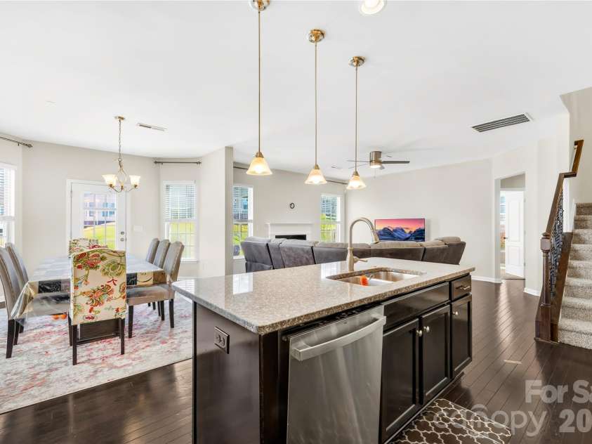 10677 Sky Chase Avenue, Concord, NC 28027.  MLS# CAR4378116, YatesRealty ID 30524. 
