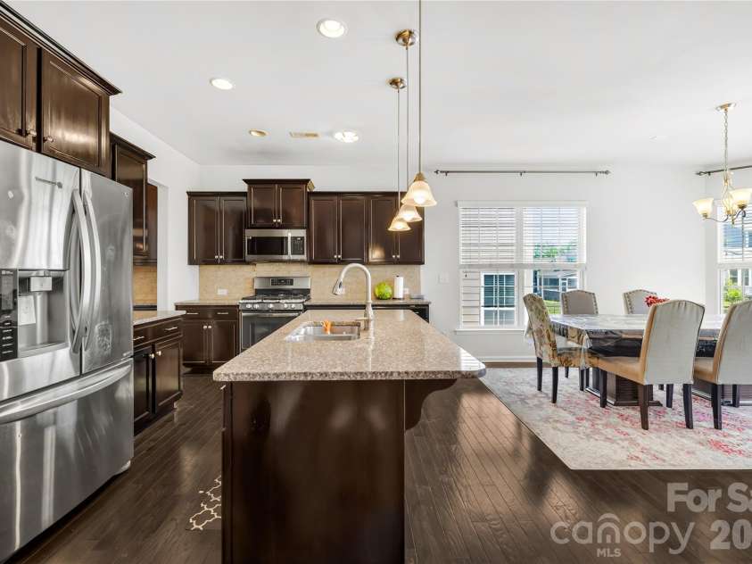 10677 Sky Chase Avenue, Concord, NC 28027.  MLS# CAR4378116, YatesRealty ID 30524. 