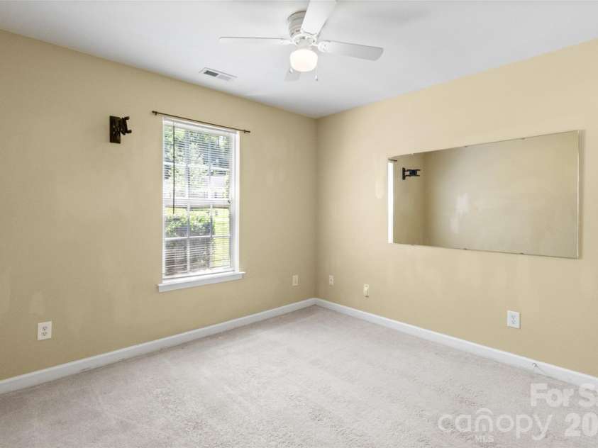 1303 Long Grass Court, Charlotte, NC 28216.  MLS# CAR4390381, YatesRealty ID 30525. 