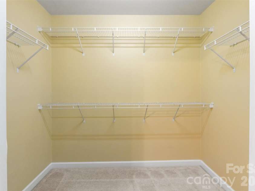 1303 Long Grass Court, Charlotte, NC 28216.  MLS# CAR4390381, YatesRealty ID 30525. 
