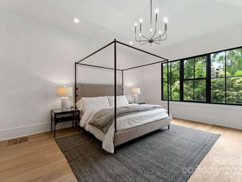 408 Ideal Way, Charlotte, NC 28203.  MLS# CAR4268793, YatesRealty ID 30526. Primary Bedroom