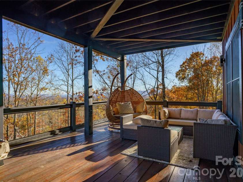 41 Ben Lippen School Road, Asheville, NC 28806.  MLS# CAR4367928, YatesRealty ID 30526. 