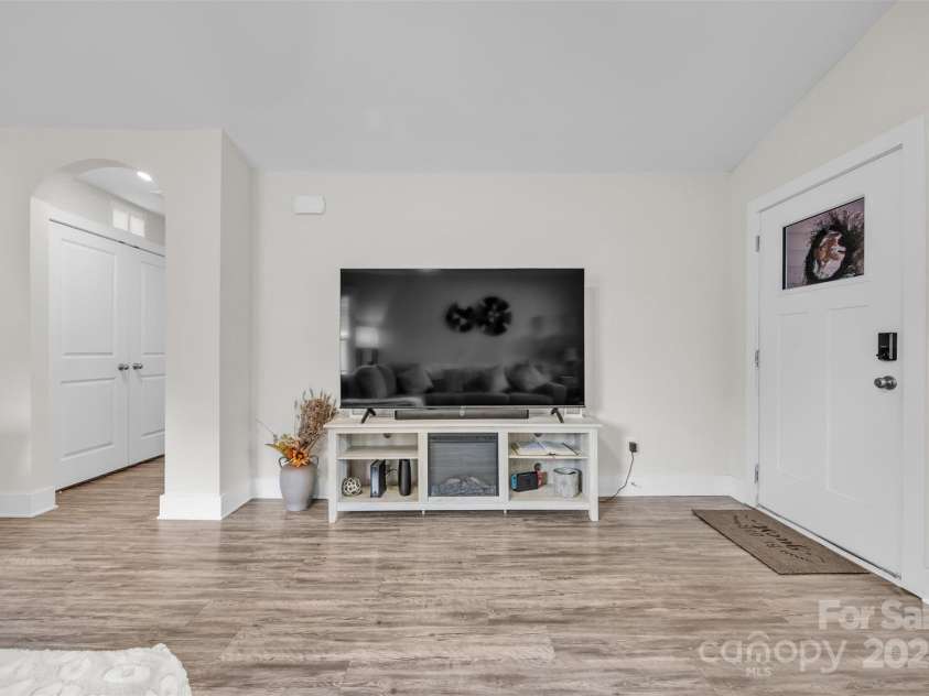 3165 Spencer Road, Conover, NC 28613.  MLS# CAR4286883, YatesRealty ID 30529. 