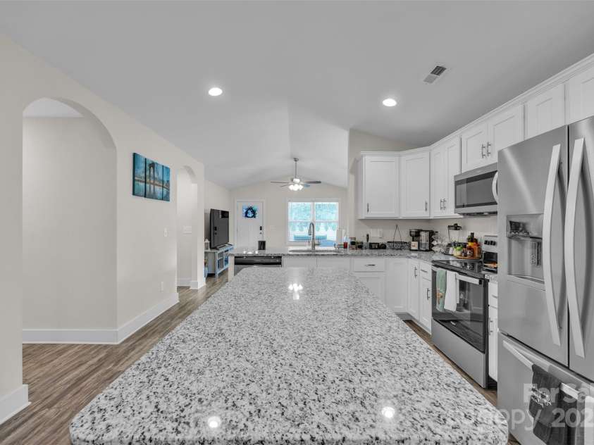 3165 Spencer Road, Conover, NC 28613.  MLS# CAR4286883, YatesRealty ID 30529. 