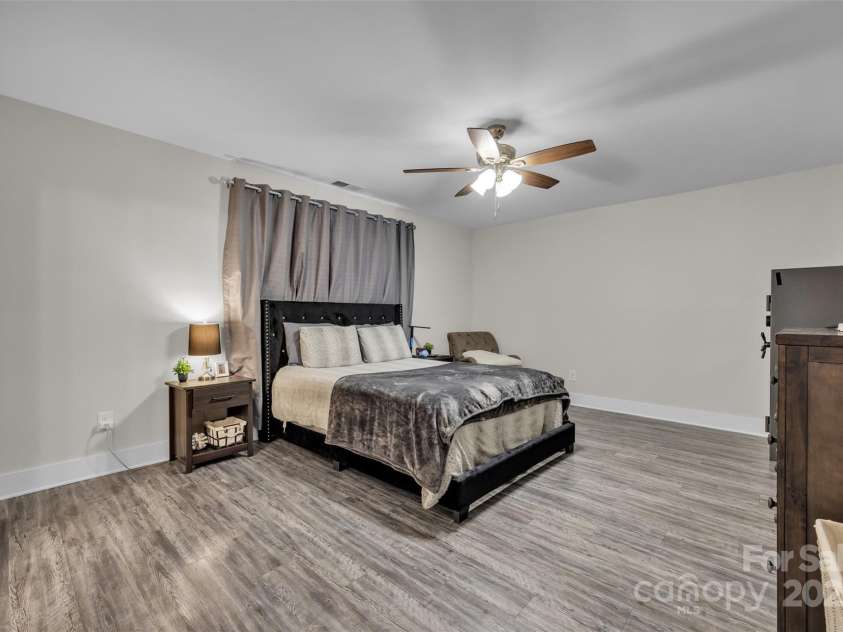 3165 Spencer Road, Conover, NC 28613.  MLS# CAR4286883, YatesRealty ID 30529. 