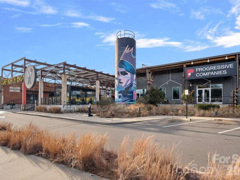 2912 Dogwood Avenue, Charlotte, NC 28206.  MLS# CAR4309456, YatesRealty ID 3053. 