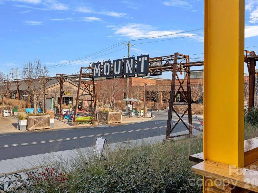 2912 Dogwood Avenue, Charlotte, NC 28206.  MLS# CAR4309456, YatesRealty ID 3053. 