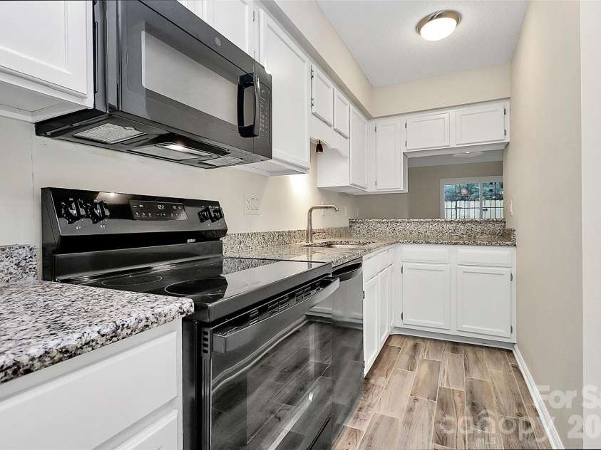 703 Heritage Parkway, Fort Mill, SC 29715.  MLS# CAR4371693, YatesRealty ID 3053. 
