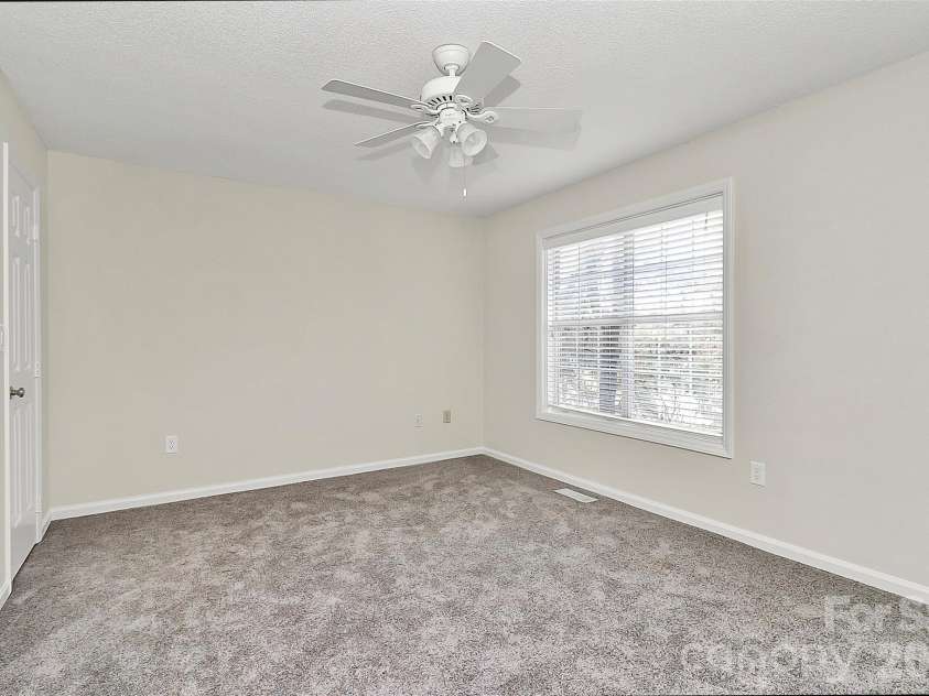 703 Heritage Parkway, Fort Mill, SC 29715.  MLS# CAR4371693, YatesRealty ID 3053. 