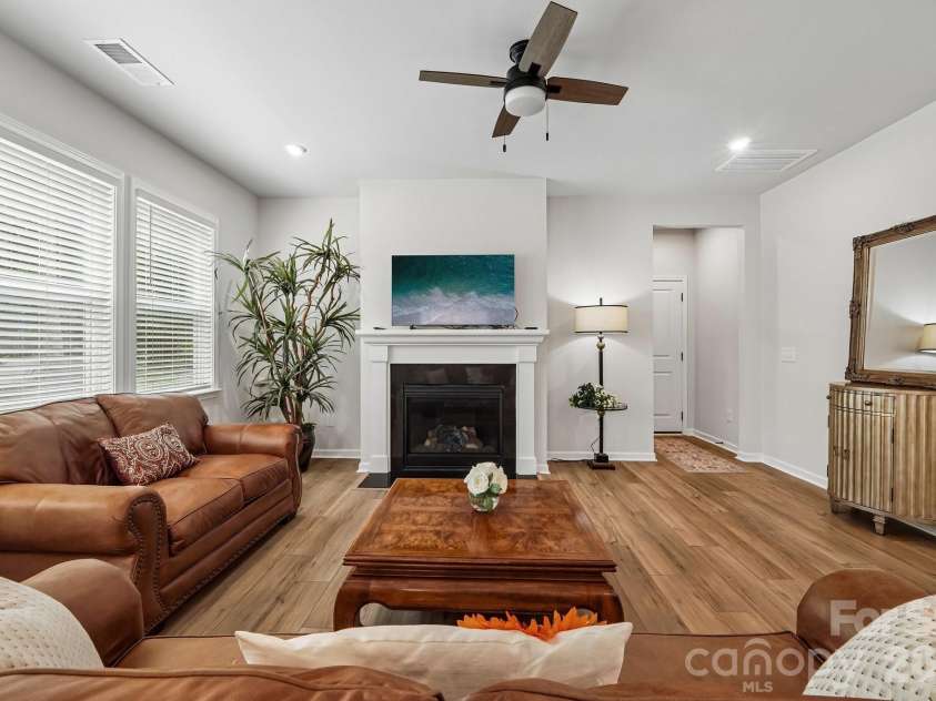 8137 Franklin Trail Street, Charlotte, NC 28227.  MLS# CAR4381069, YatesRealty ID 30530. 