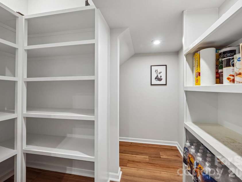 8137 Franklin Trail Street, Charlotte, NC 28227.  MLS# CAR4381069, YatesRealty ID 30530. 