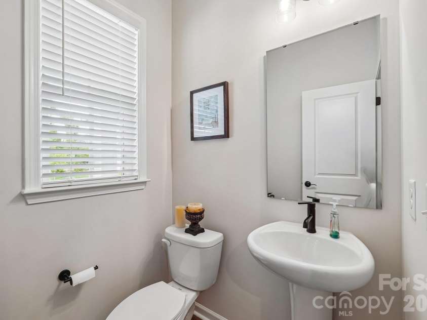 8137 Franklin Trail Street, Charlotte, NC 28227.  MLS# CAR4381069, YatesRealty ID 30530. 