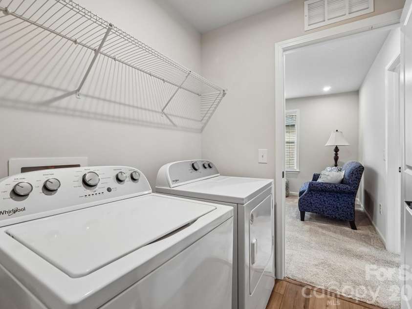 8137 Franklin Trail Street, Charlotte, NC 28227.  MLS# CAR4381069, YatesRealty ID 30530. 