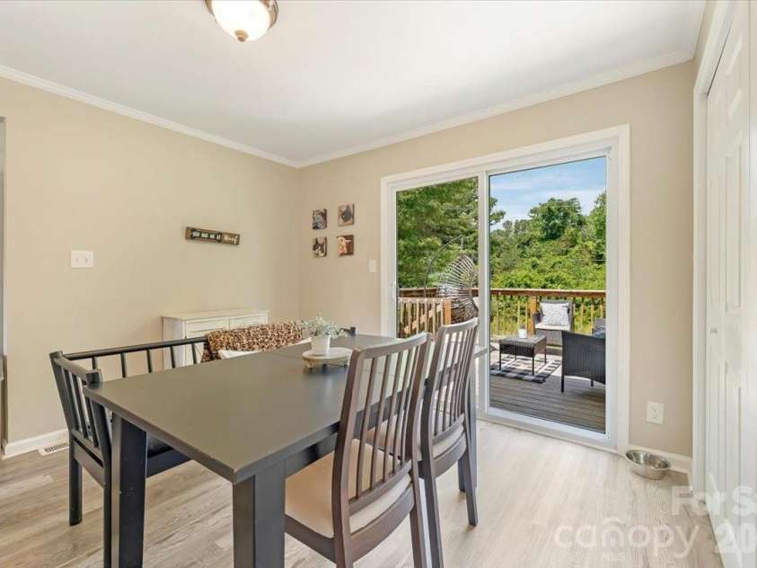 2294 Country Club Drive, Lancaster, SC 29720.  MLS# CAR4391341, YatesRealty ID 30533. 