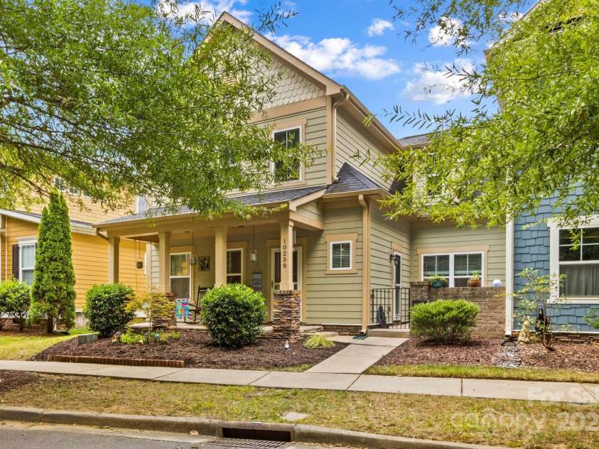 10258 Vanguard Parkway, Huntersville, NC 28078.  MLS# CAR4283731, YatesRealty ID 30534. 