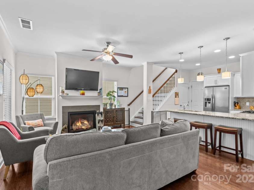 10258 Vanguard Parkway, Huntersville, NC 28078.  MLS# CAR4283731, YatesRealty ID 30534. 