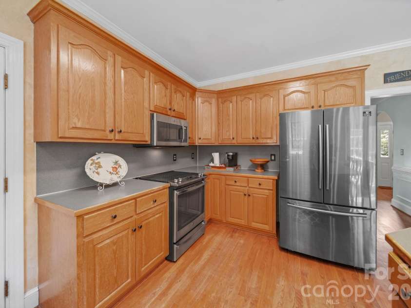 8513 Middleton Circle, Harrisburg, NC 28075.  MLS# CAR4386336, YatesRealty ID 30534. 