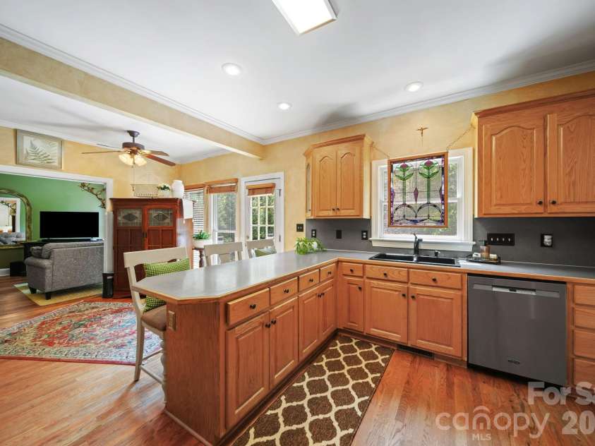 8513 Middleton Circle, Harrisburg, NC 28075.  MLS# CAR4386336, YatesRealty ID 30534. 