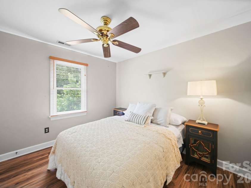 8513 Middleton Circle, Harrisburg, NC 28075.  MLS# CAR4386336, YatesRealty ID 30534. 