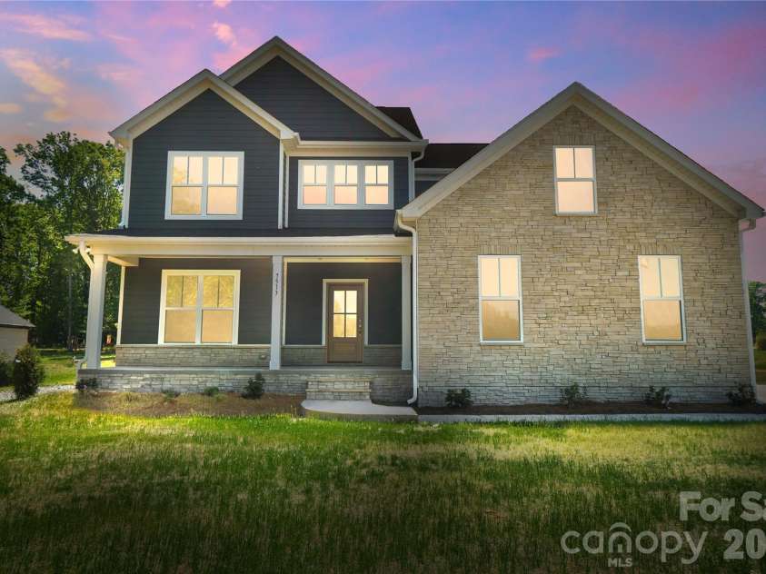 7513 Lancaster Highway, Waxhaw, NC 28173.  MLS# CAR4297548, YatesRealty ID 30537. 