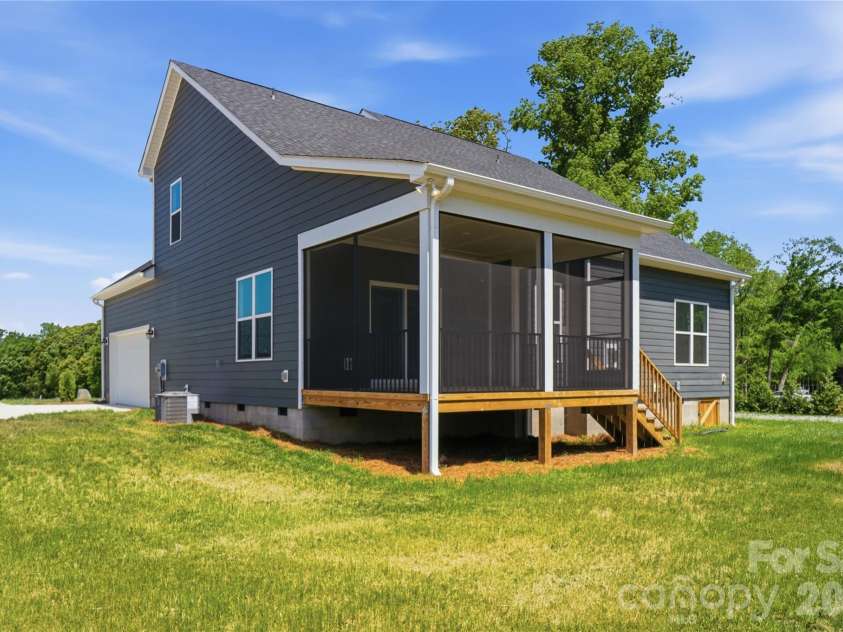 7513 Lancaster Highway, Waxhaw, NC 28173.  MLS# CAR4297548, YatesRealty ID 30537. 