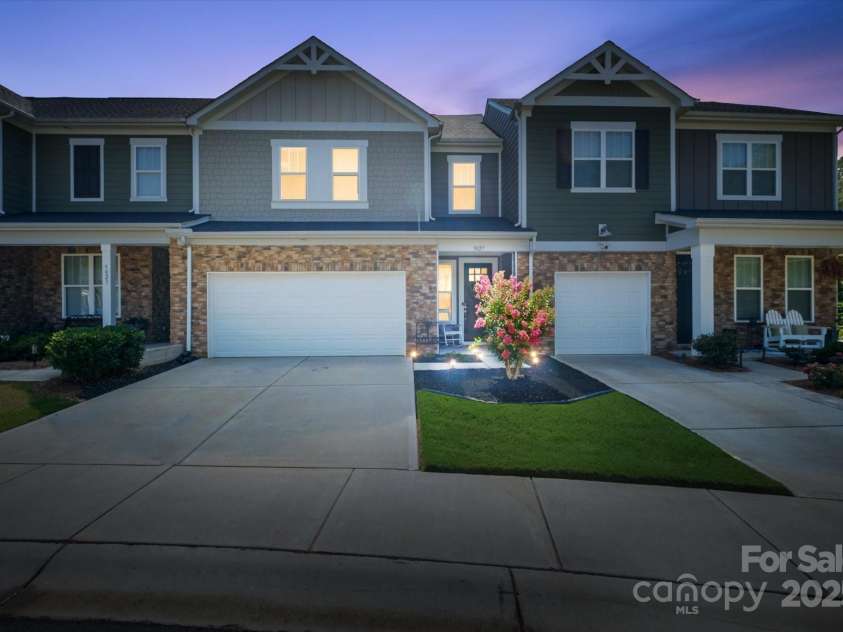 5027 American Bittern Lane, Charlotte, NC 28214.  MLS# CAR4283544, YatesRealty ID 30538. 