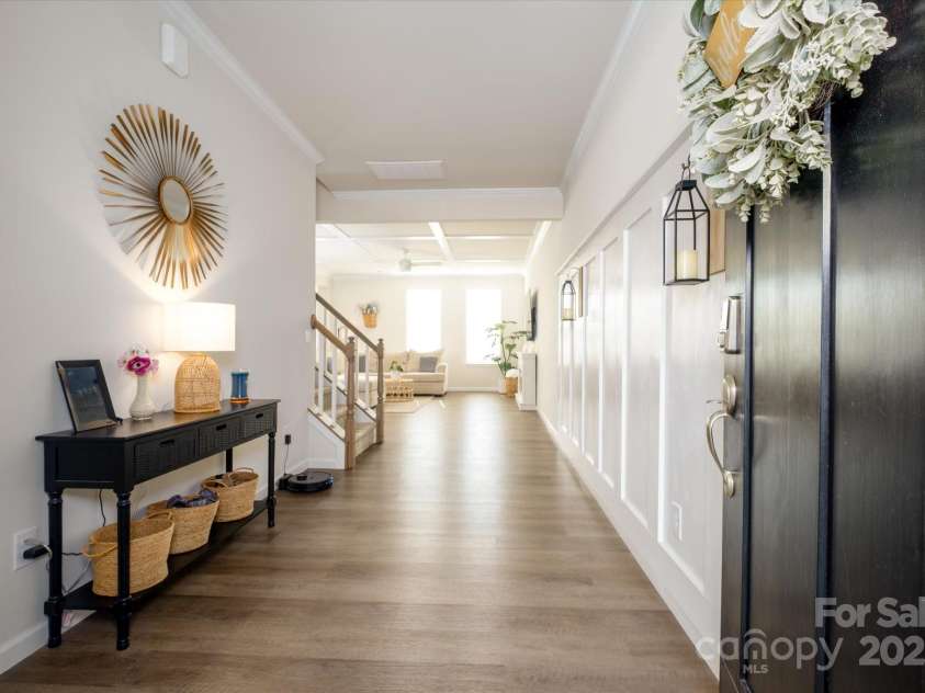 5027 American Bittern Lane, Charlotte, NC 28214.  MLS# CAR4283544, YatesRealty ID 30538. 