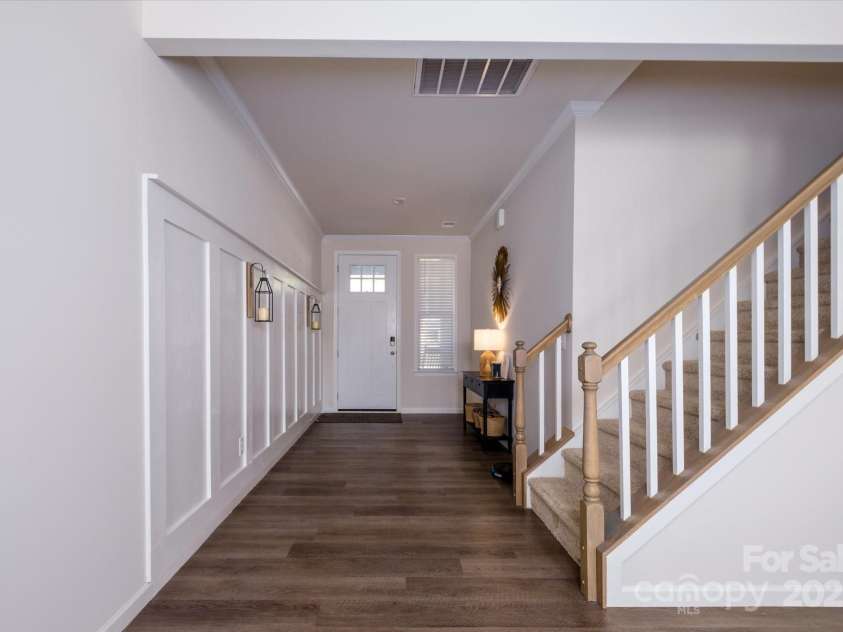 5027 American Bittern Lane, Charlotte, NC 28214.  MLS# CAR4283544, YatesRealty ID 30538. 