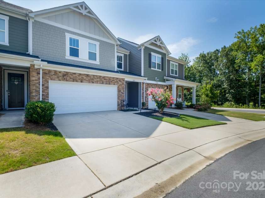 5027 American Bittern Lane, Charlotte, NC 28214.  MLS# CAR4283544, YatesRealty ID 30538. 