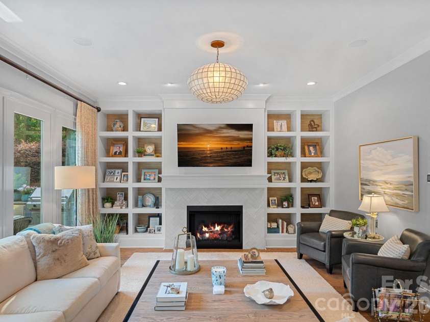 104 Maddaket Loop, Mooresville, NC 28117.  MLS# CAR4373825, YatesRealty ID 30540. Great Room