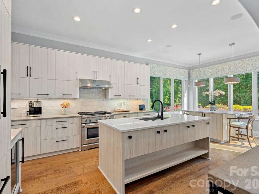 104 Maddaket Loop, Mooresville, NC 28117.  MLS# CAR4373825, YatesRealty ID 30540. Kitchen