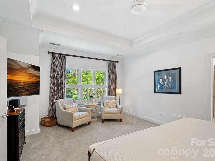 104 Maddaket Loop, Mooresville, NC 28117.  MLS# CAR4373825, YatesRealty ID 30540. Sitting Area in Primary Bedroom