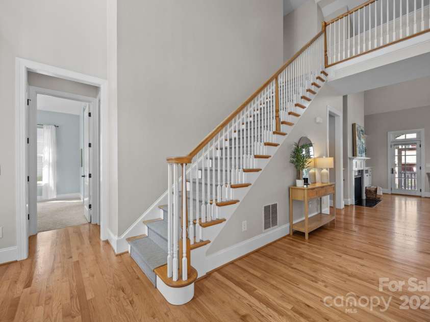 172 Birchbark Drive, Mills River, NC 28759.  MLS# CAR4282510, YatesRealty ID 30540. 