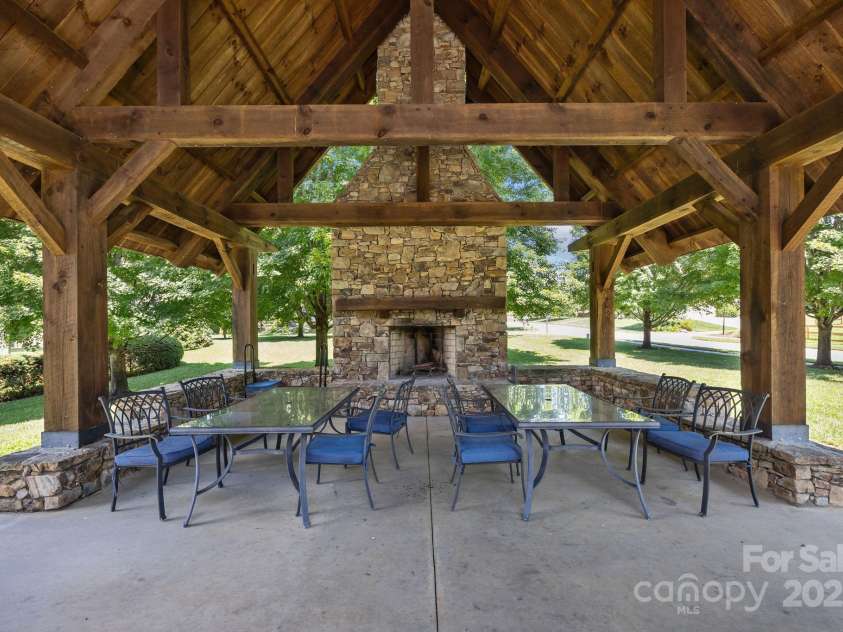 172 Birchbark Drive, Mills River, NC 28759.  MLS# CAR4282510, YatesRealty ID 30540. 