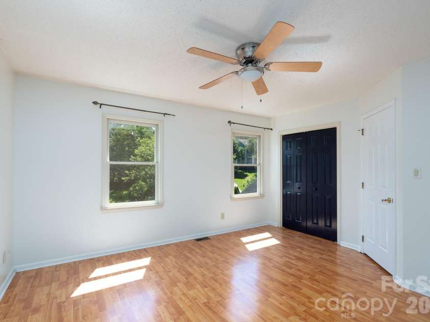 11220 Shandon Way Lane, Charlotte, NC 28262.  MLS# CAR4391284, YatesRealty ID 30541. Bedroom 2