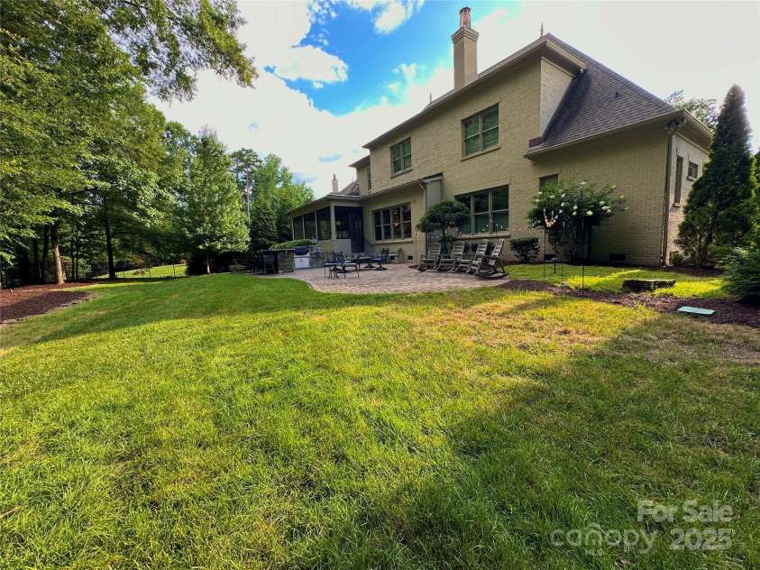 7816 Clovervale Drive, Waxhaw, NC 28173.  MLS# CAR4280894, YatesRealty ID 30541. 