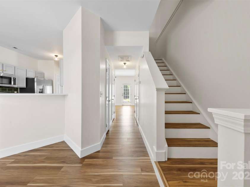 5000 Riverbed Lane, Cramerton, NC 28032.  MLS# CAR4285142, YatesRealty ID 30543. 