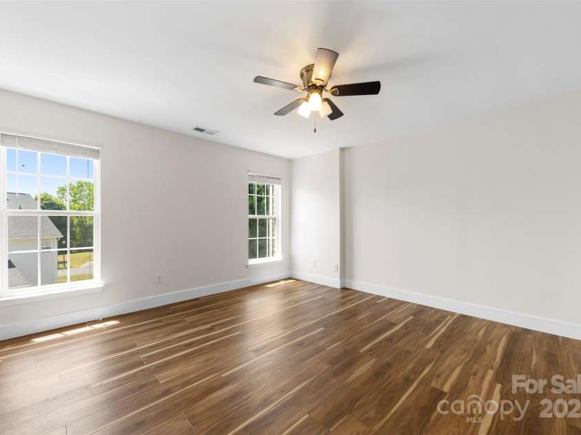 5000 Riverbed Lane, Cramerton, NC 28032.  MLS# CAR4285142, YatesRealty ID 30543. 