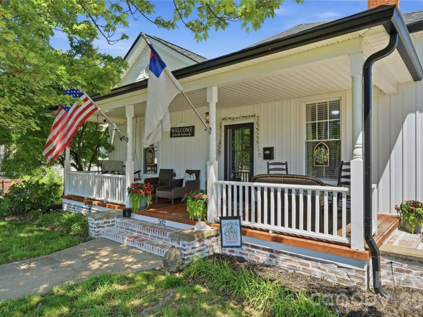 502 Ridge Avenue, Kannapolis, NC 28083.  MLS# CAR4390165, YatesRealty ID 30543. Welcome!