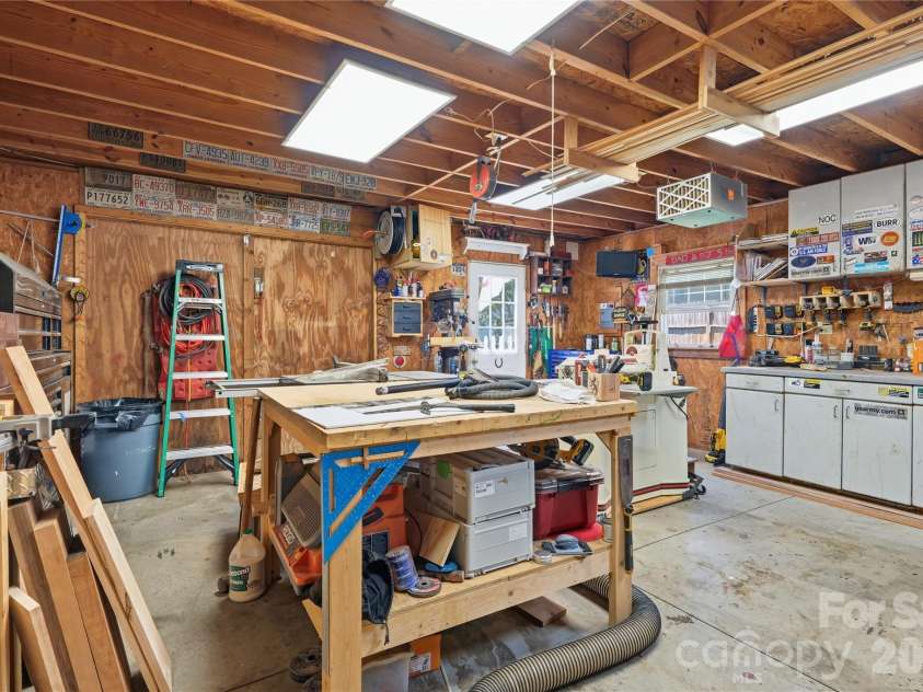 502 Ridge Avenue, Kannapolis, NC 28083.  MLS# CAR4390165, YatesRealty ID 30543. Workshop in Detached Garage