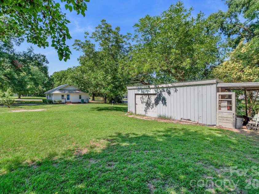 208 Church Street, Jefferson, SC 29718.  MLS# CAR4393345, YatesRealty ID 30544. 