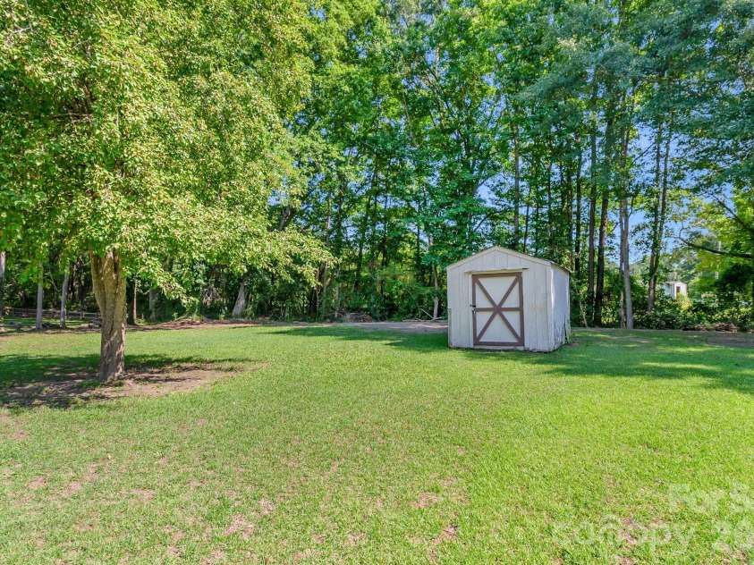 208 Church Street, Jefferson, SC 29718.  MLS# CAR4393345, YatesRealty ID 30544. 