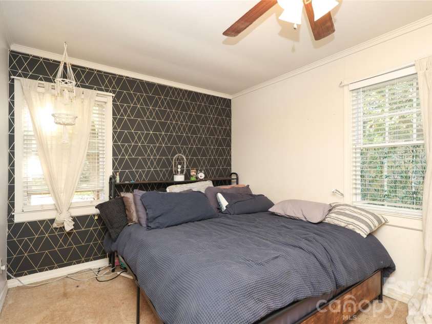 1324 Mason Street, Lancaster, SC 29720.  MLS# CAR4379108, YatesRealty ID 30545. 
