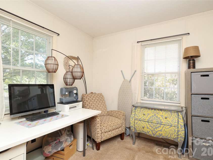 1324 Mason Street, Lancaster, SC 29720.  MLS# CAR4379108, YatesRealty ID 30545. 