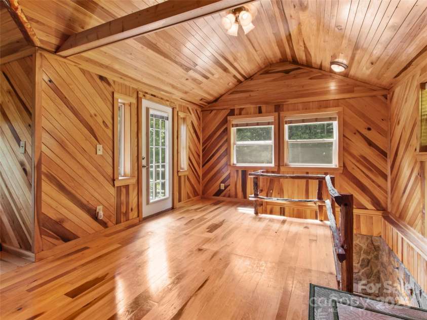 1222 Lotties Creek Road, Burnsville, NC 28714.  MLS# CAR4282911, YatesRealty ID 30546. 