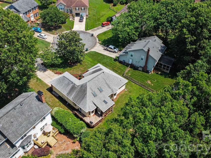 14117 Greenwing Court, Charlotte, NC 28273.  MLS# CAR4390224, YatesRealty ID 30547. 