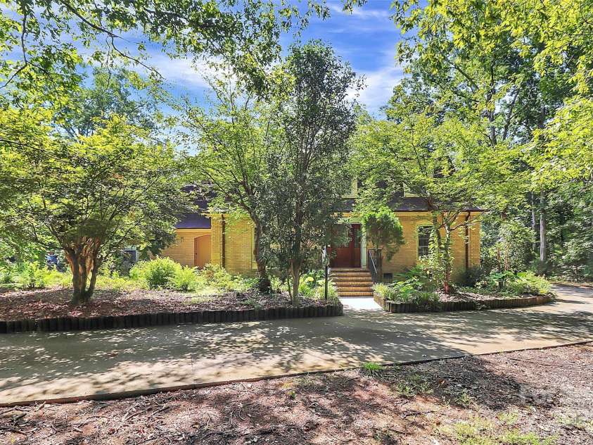 1940 Rock Hill Church Road, Matthews, NC 28104.  MLS# CAR4275289, YatesRealty ID 30547. 