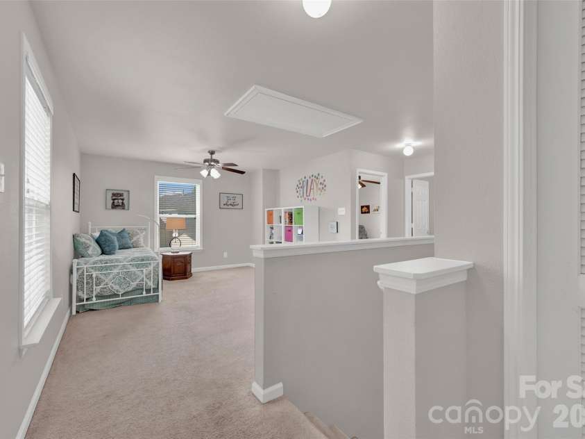 211 Wolf Creek Lane, Statesville, NC 28625.  MLS# CAR4387990, YatesRealty ID 30549. 