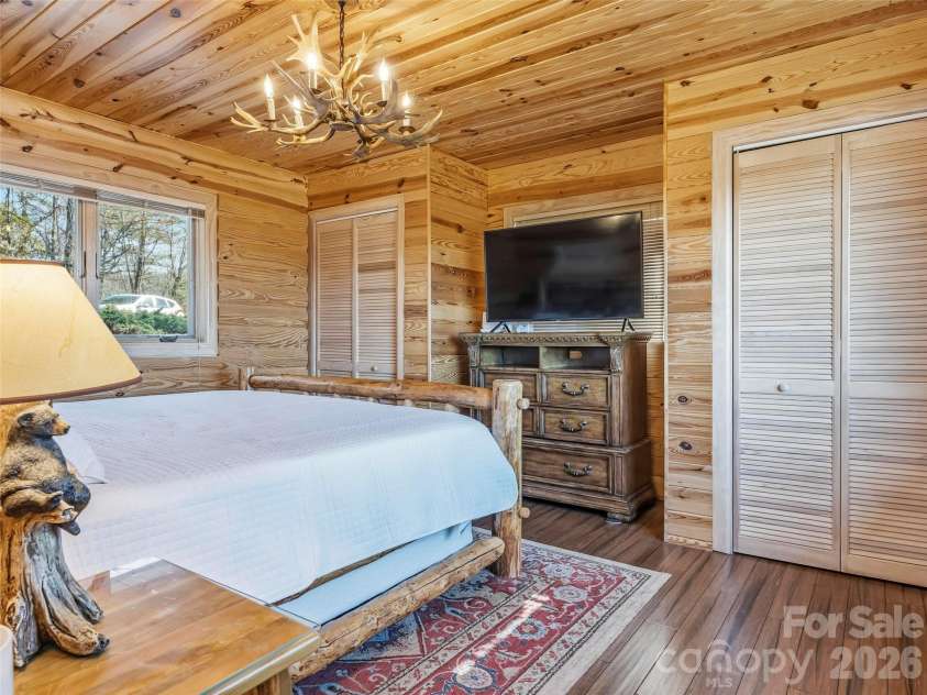 101 Ruffed Grouse Road, Brevard, NC 28712.  MLS# CAR4422694, YatesRealty ID 3055. 